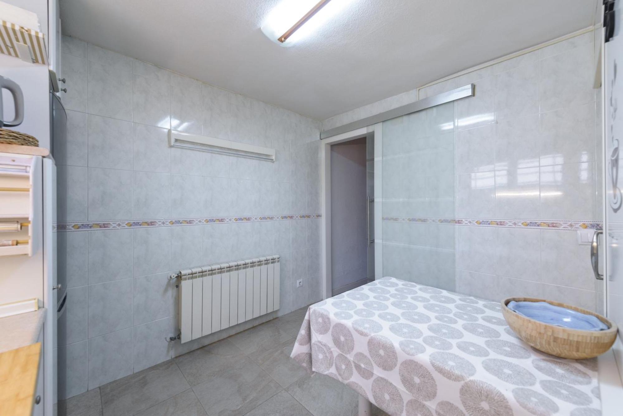 Sabadell Calle, Casa Familiar De 3 Dormitorios Con Terraza Junto Metro Fuencarral Madryt Zewnętrze zdjęcie
