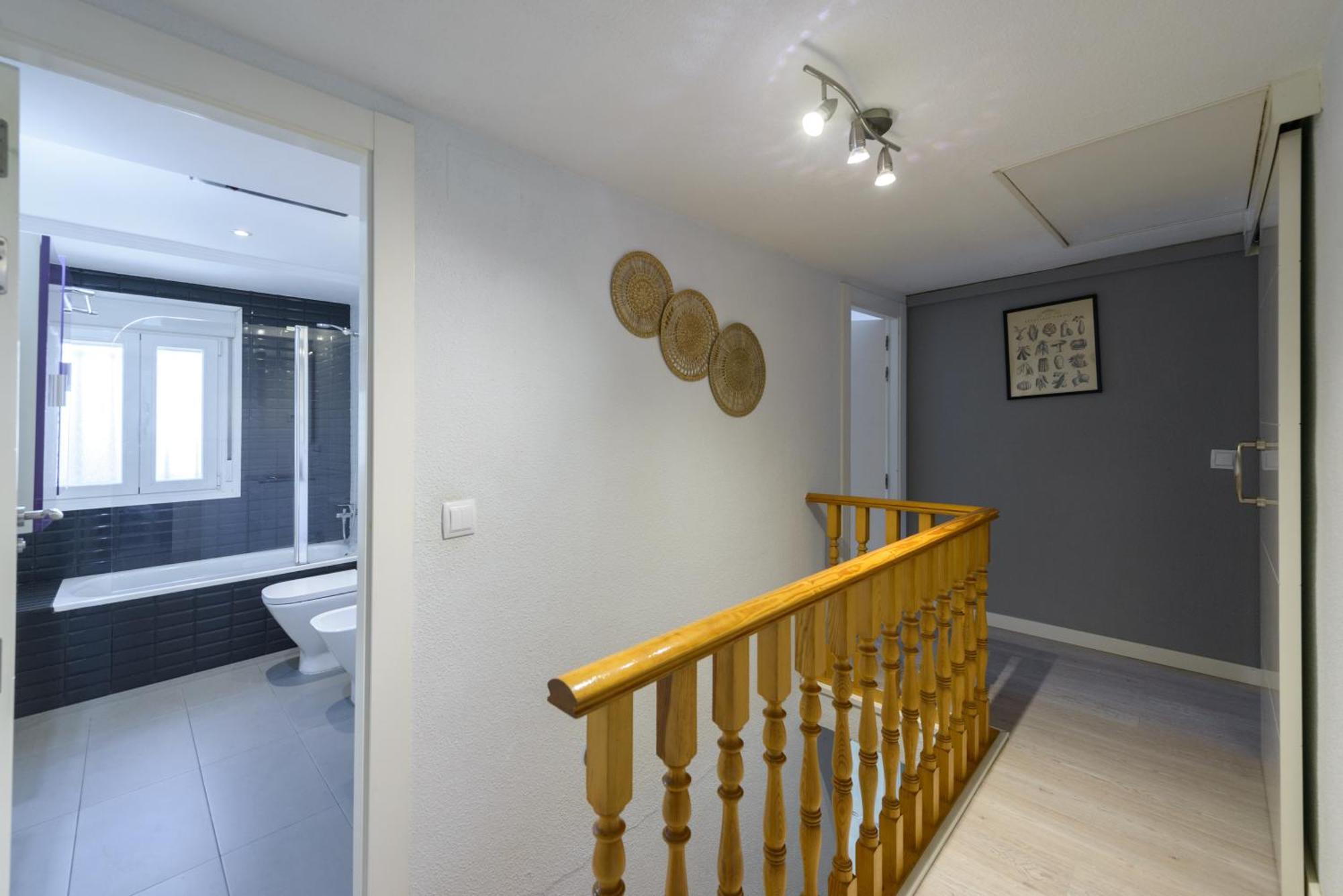 Sabadell Calle, Casa Familiar De 3 Dormitorios Con Terraza Junto Metro Fuencarral Madryt Zewnętrze zdjęcie